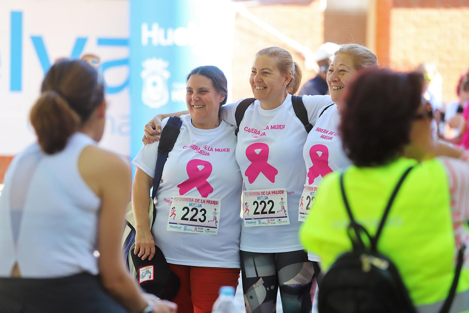 Imágenes de la Carrera de la Mujer Huelva 2023