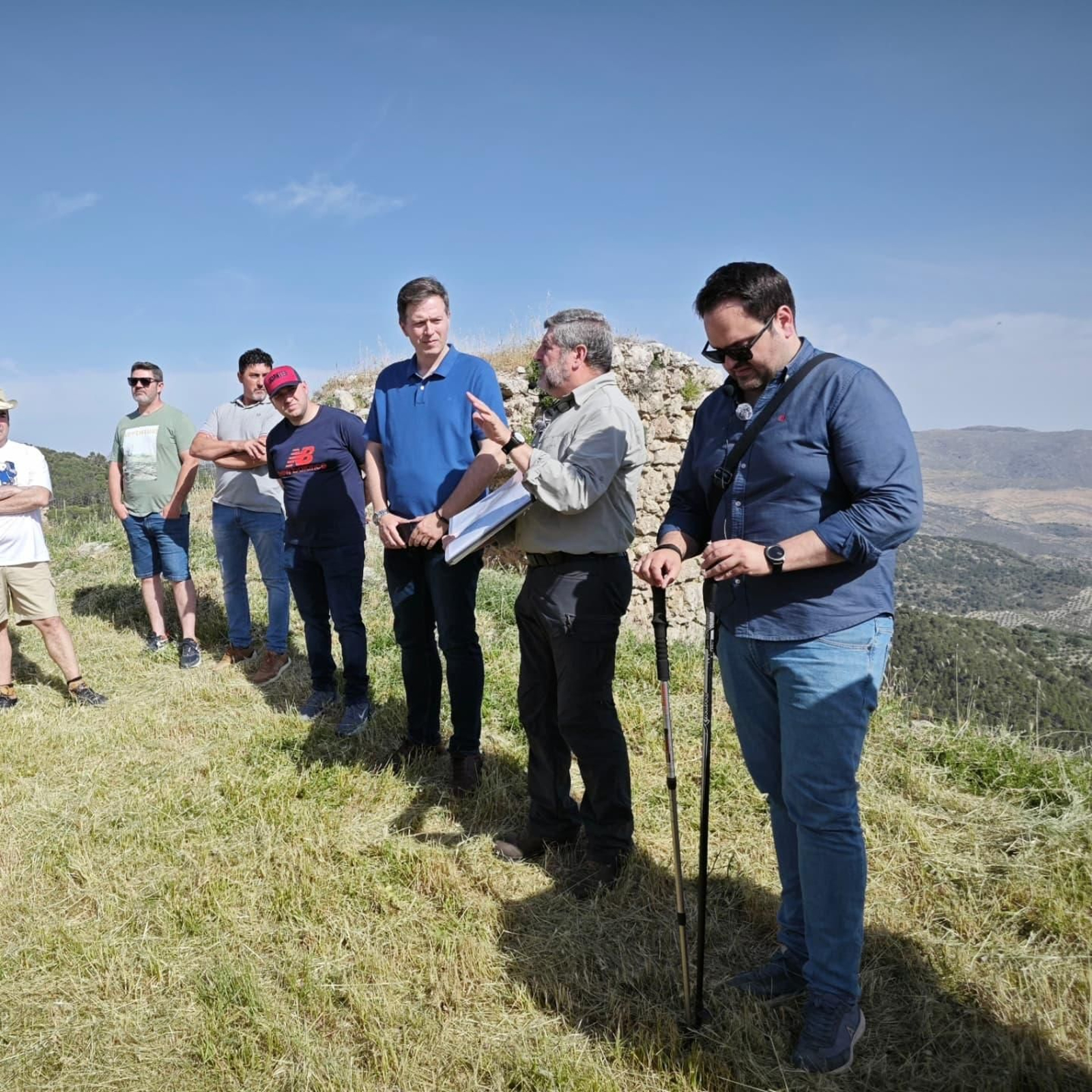 Visita del castillo en Campillo de Arenas.