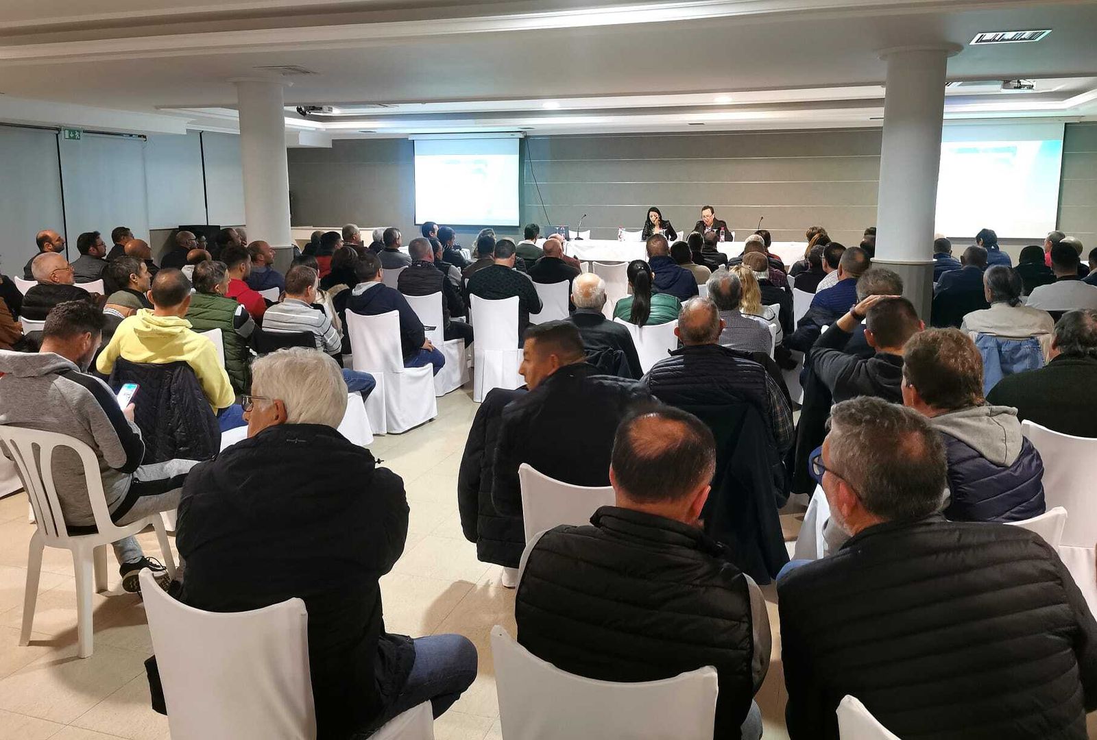 Sesión informativa.