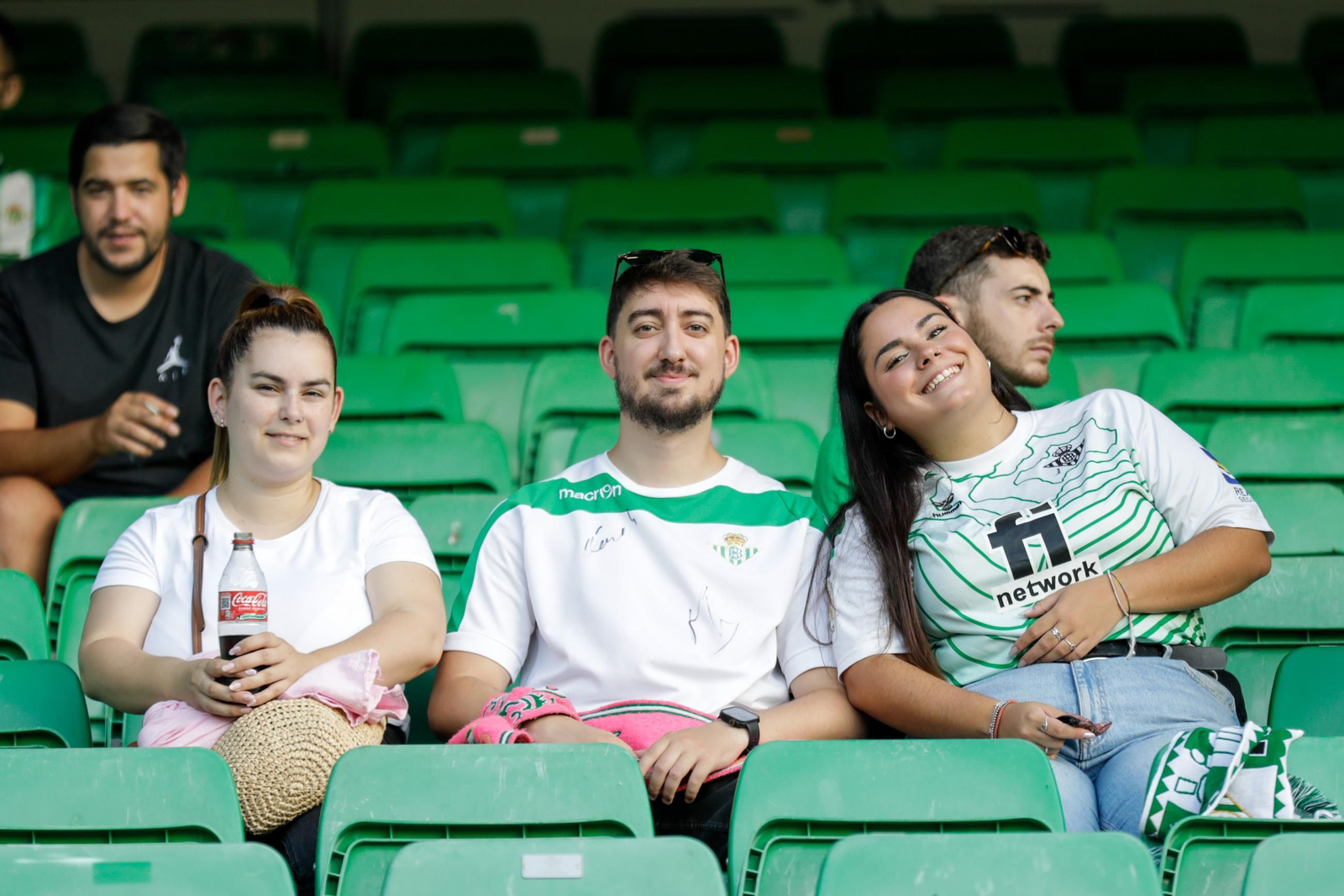 Búscate en el partido Real Betis - Kryvbas