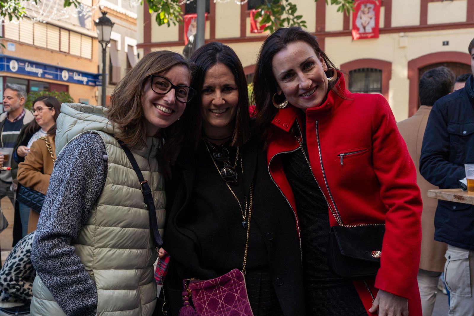 Imágenes de la fiesta del 31 de diciembre en las calles de Huelva