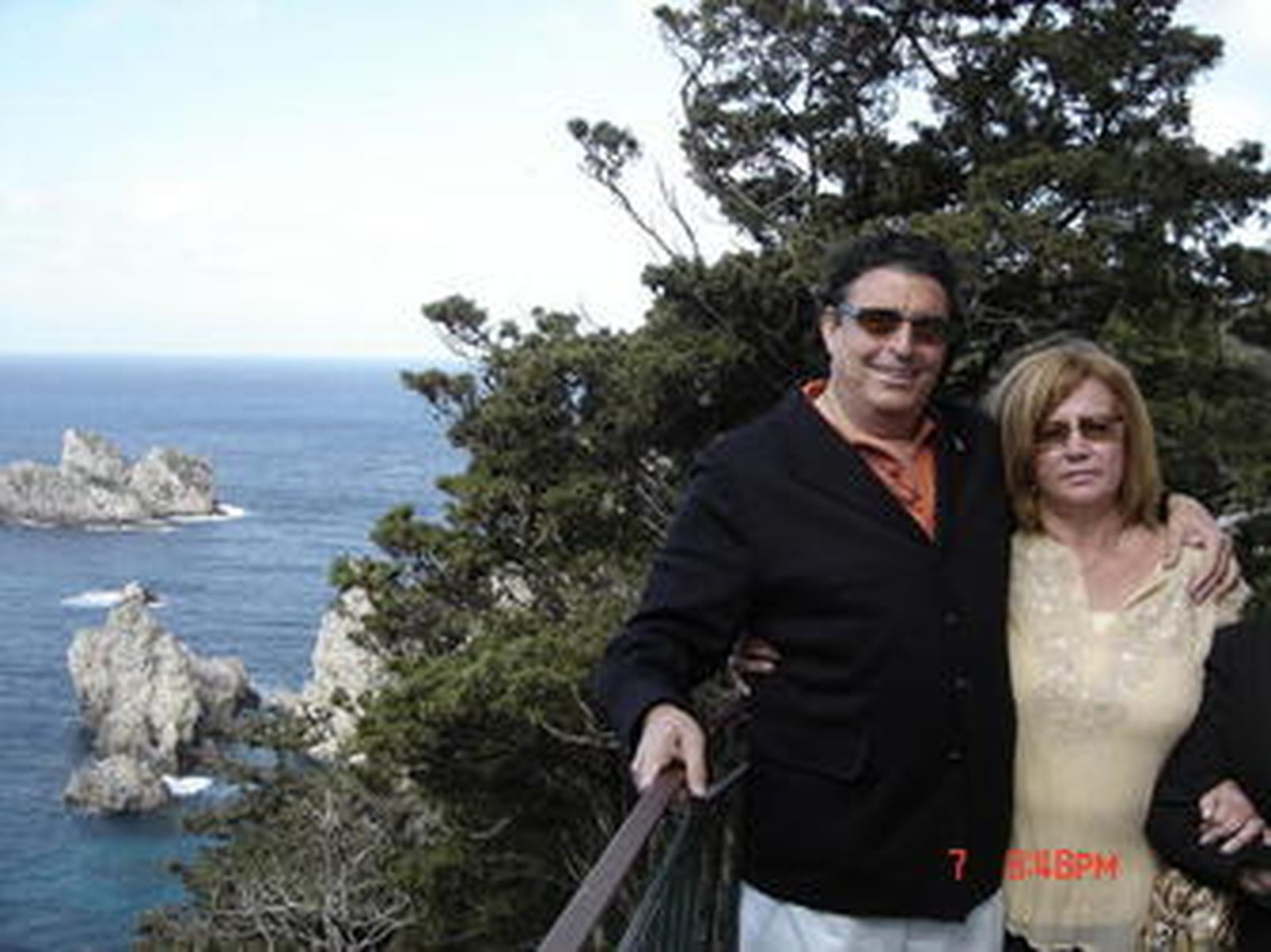 El restaurador Manuel Moreno Rojas junto a su esposa María del Rosario, el gran amor de su vida, en uno de sus viajes.