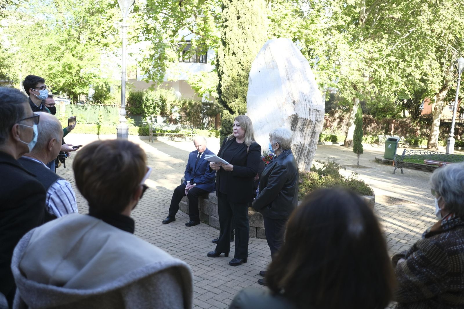 El homenaje al periodista Julio Anguita Parrado, en imágenes