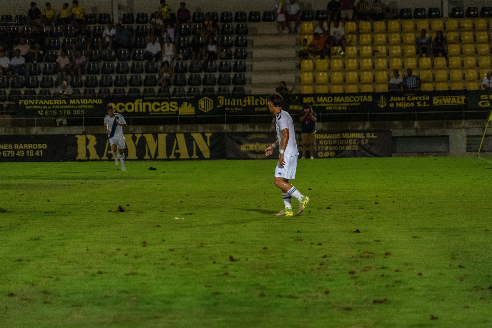 Imágenes del partido AD Merida - Recreativo de Huelva del Trofeo de la Bella