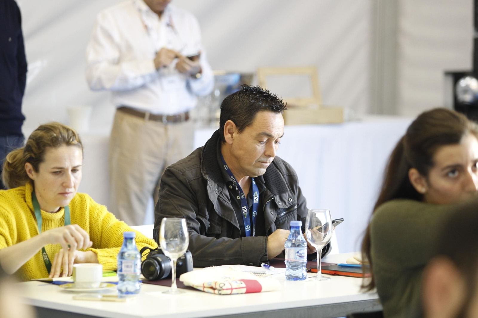 Fotogalería presentación resultados Bayer