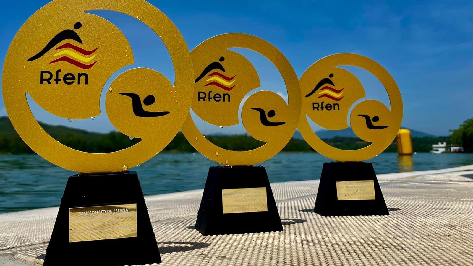 Los trofeos ocuparán un lugar relevante en las vitrinas del club.