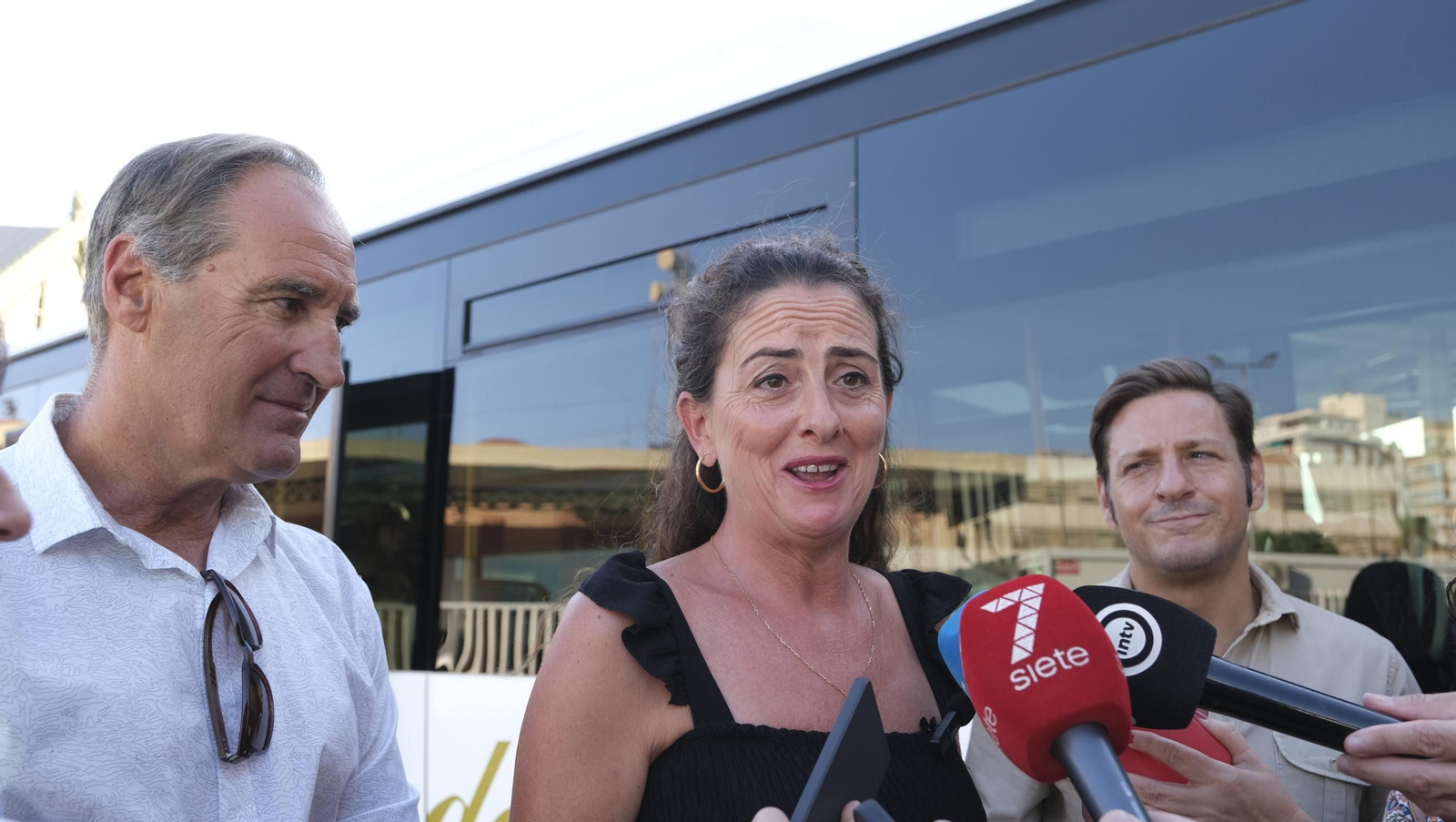 La música sube al bus, en imágenes