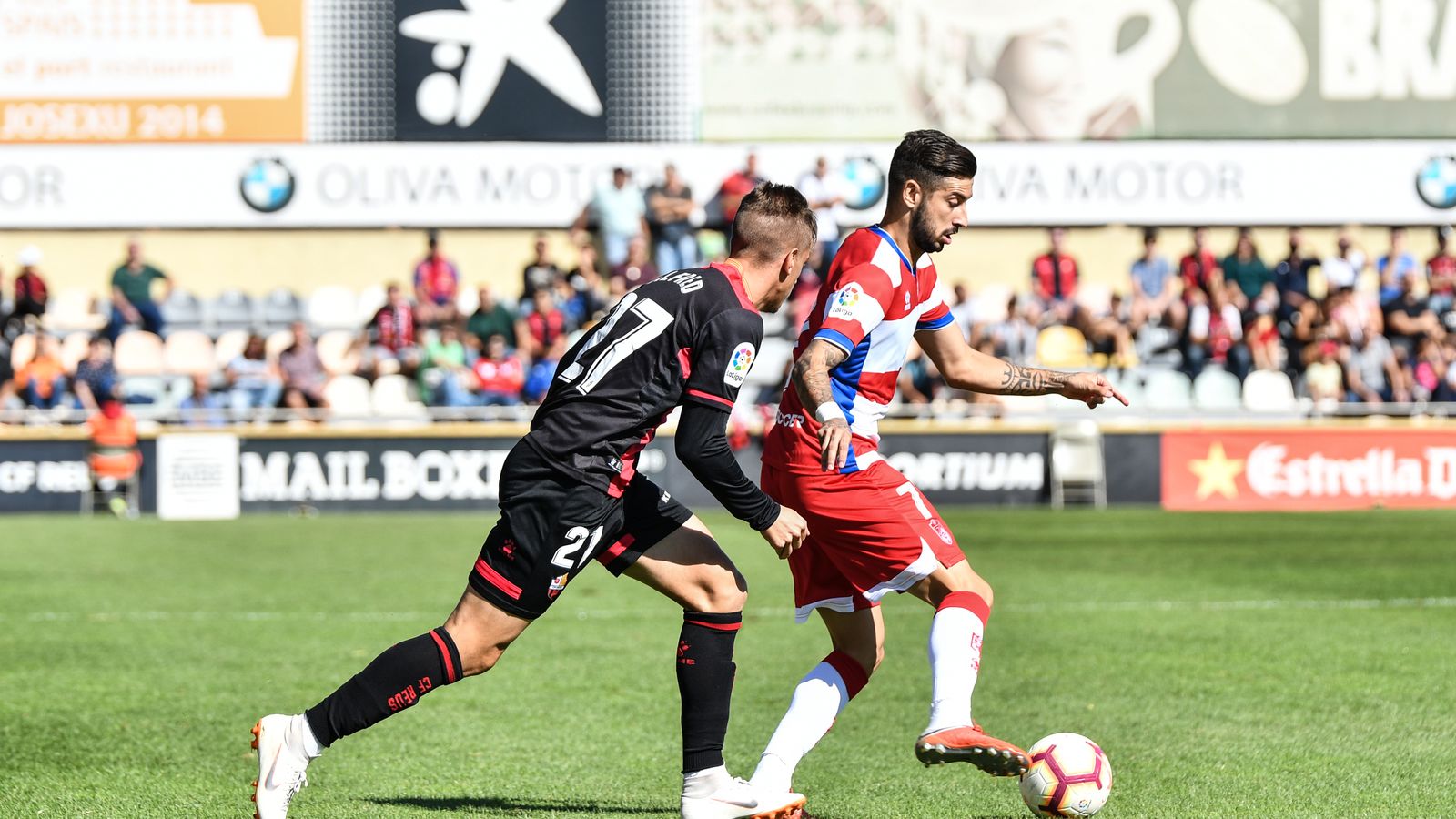 Álvaro Vadillo volverá a ser una pieza clave en el Granada CF ante el Nástic.