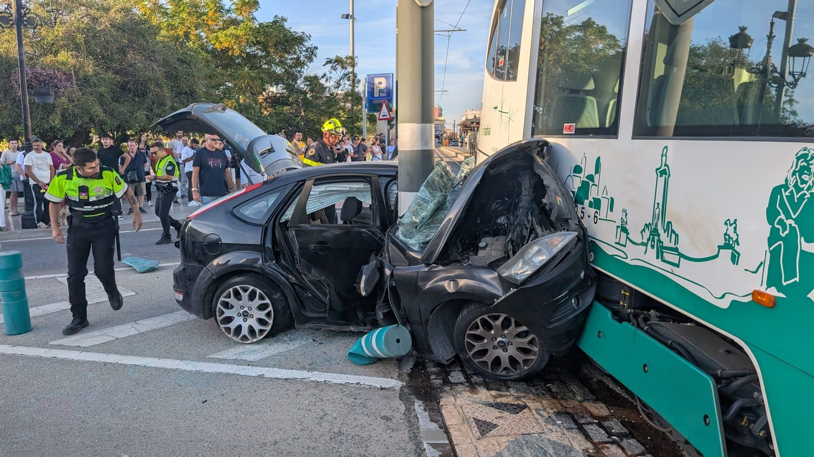 Como se puede ver en la imagen, el golpe fue brutal.
