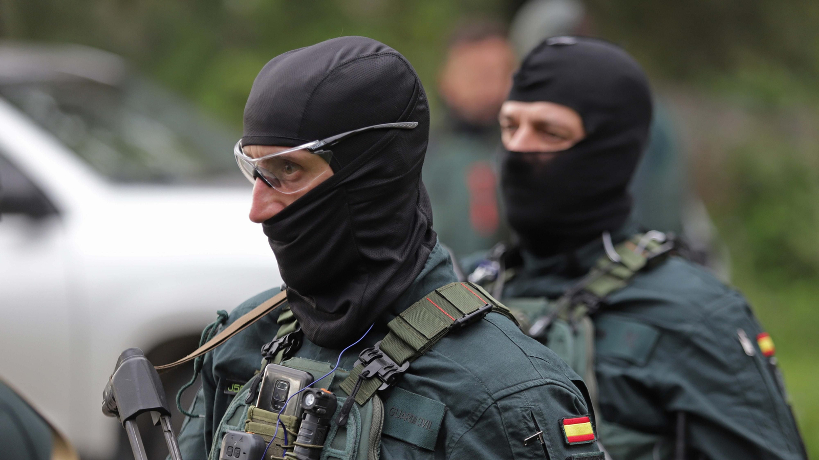 Fotos de los registros de la Guardia Civil en Benharás