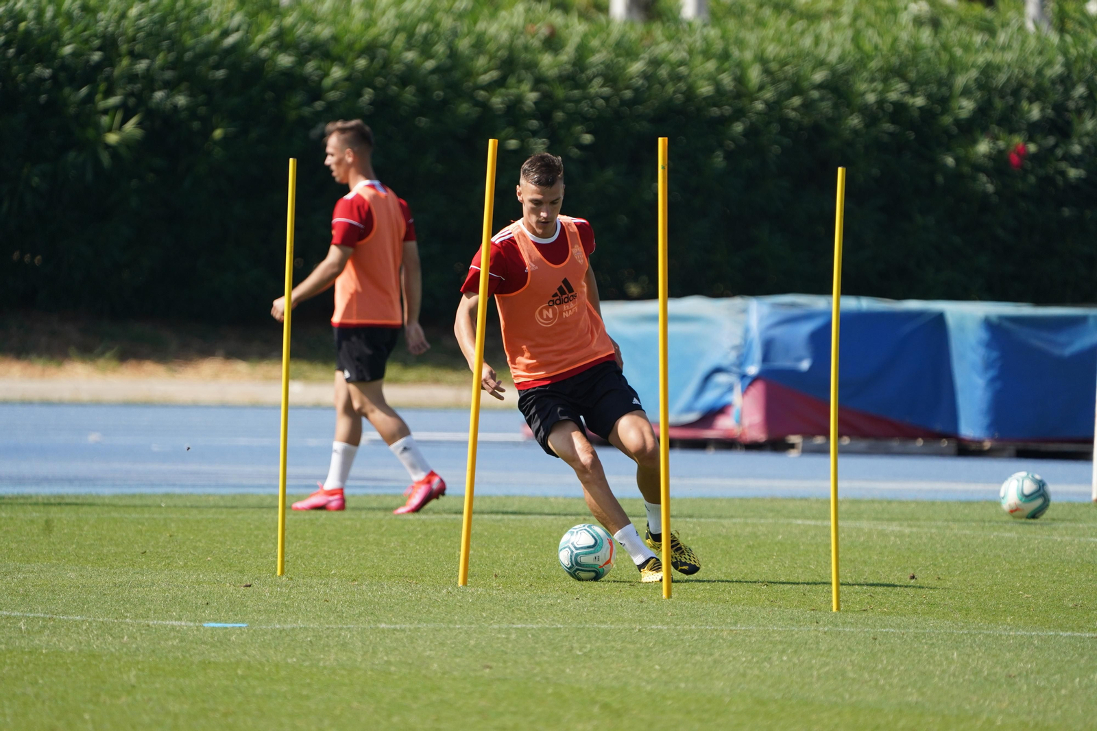 Fotogalería del entrenamiento de la UDA (jueves 18)