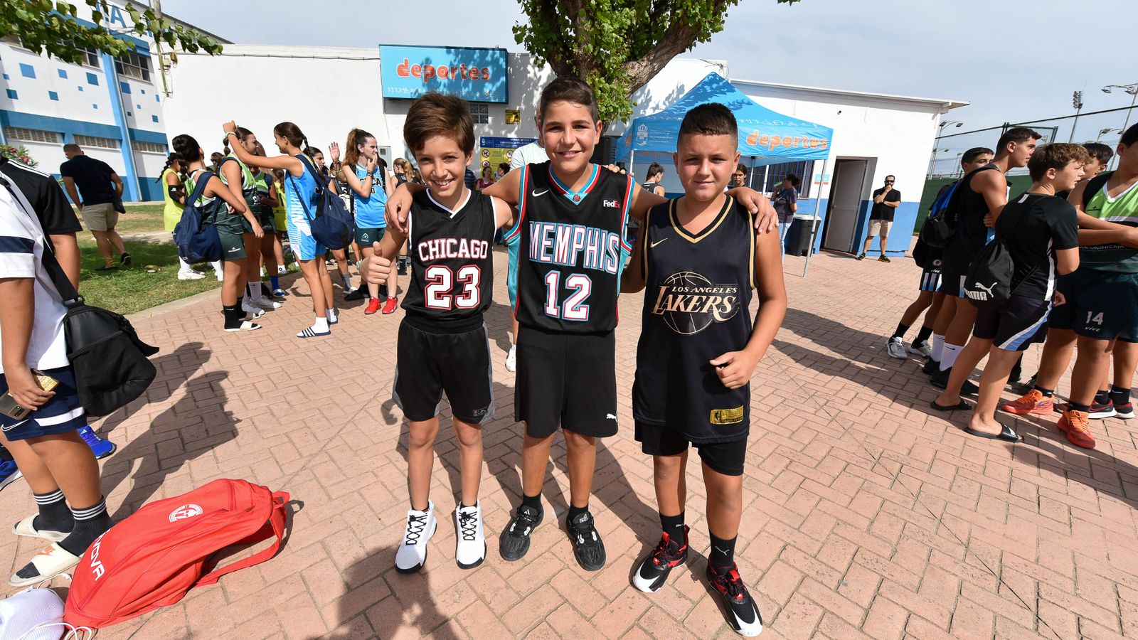 Las fotos del III torneo de baloncesto 3x3 de La Línea