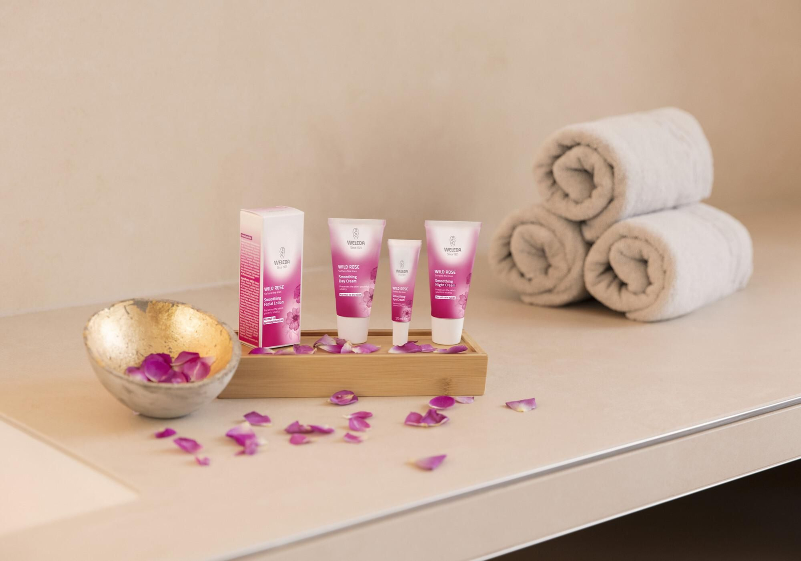 Alisa y regenera naturalmente tu piel con con estos productos de rosa mosqueta