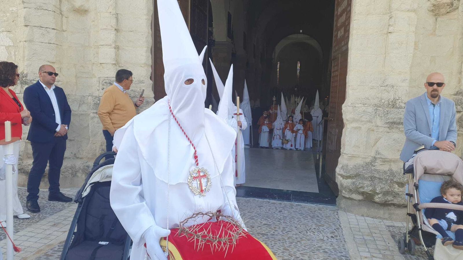 La procesión del Resucitado de Castro del Río, en imágenes