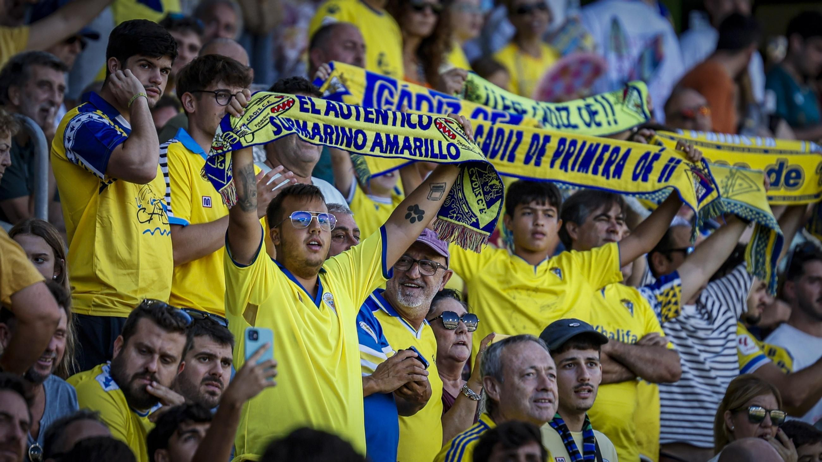 Búscate entre las fotos del partido Cádiz CF - SD Eibar