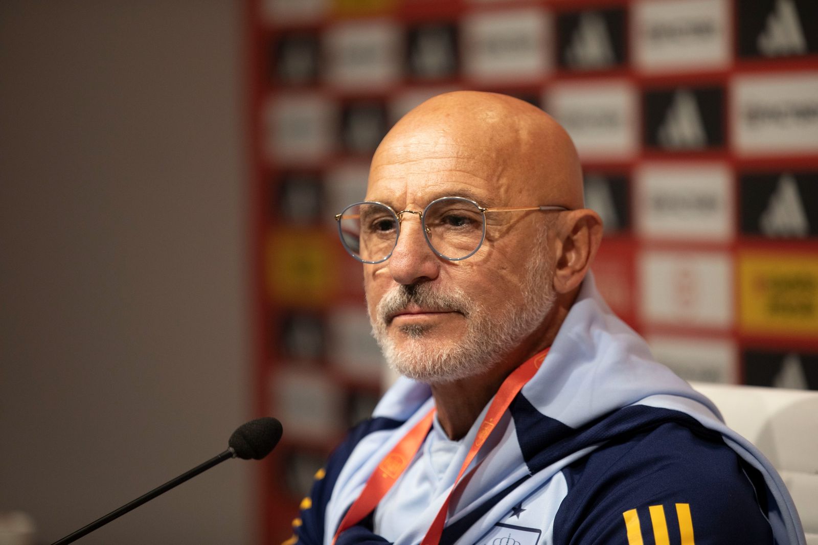 De la Fuente, este lunes en rueda de prensa en Granada