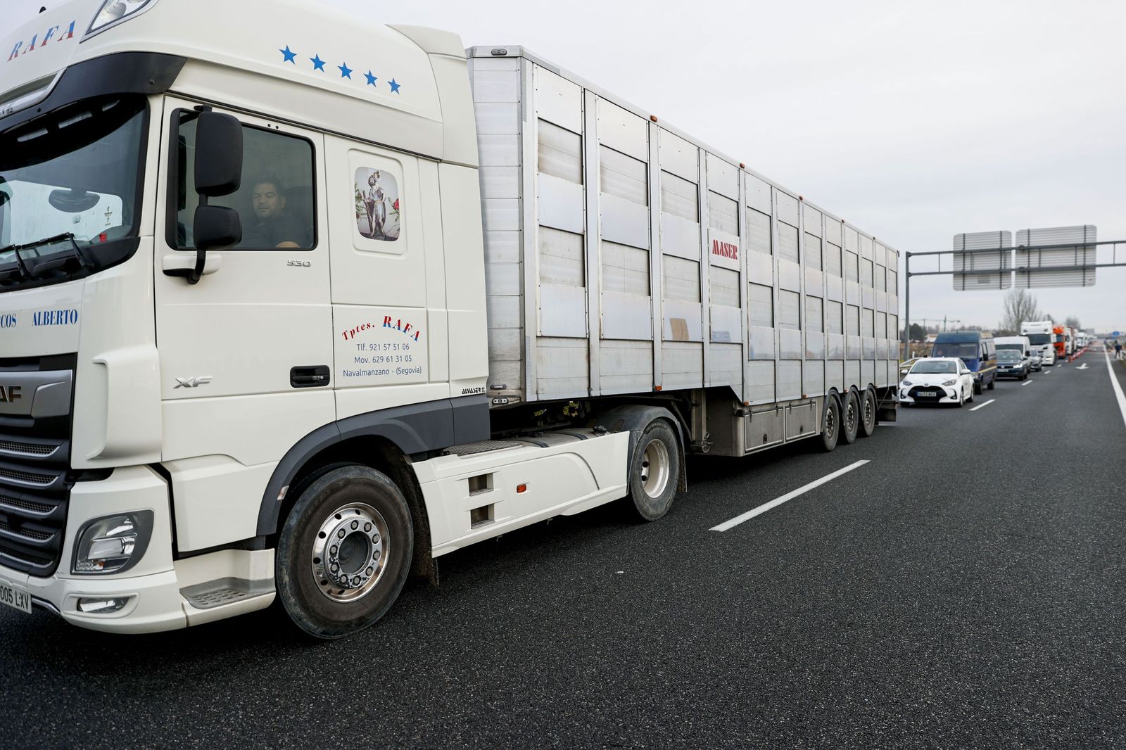 Las imágenes de la tractorada por las carreteras españolas: el campo para las principales vías