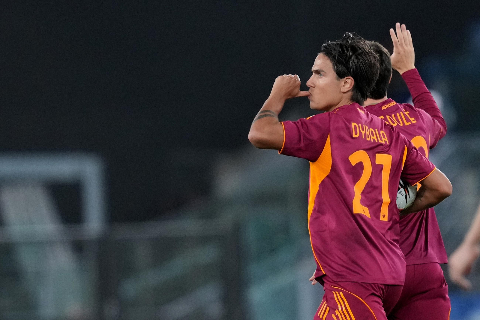 Roma-Viktoria Plzen (2).jpg