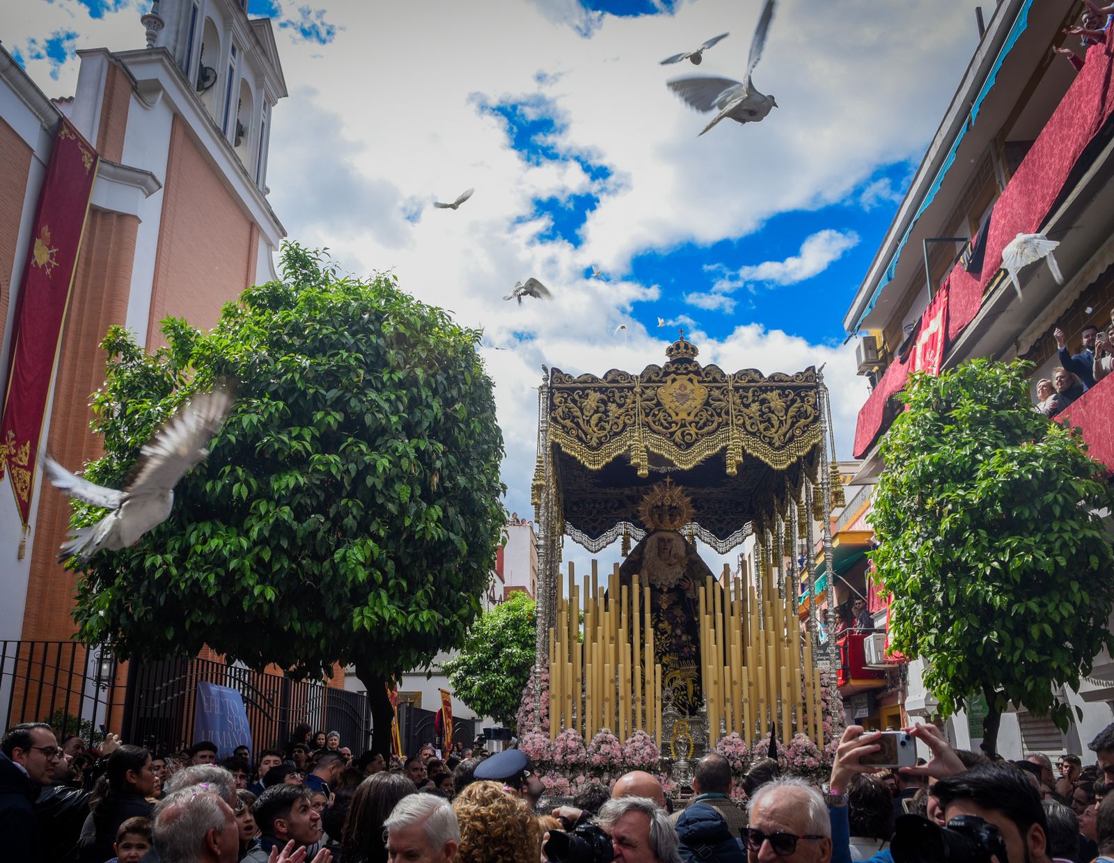 Las imágenes de la Hermandad de El Cerro en la Semana Santa de Sevilla 2024