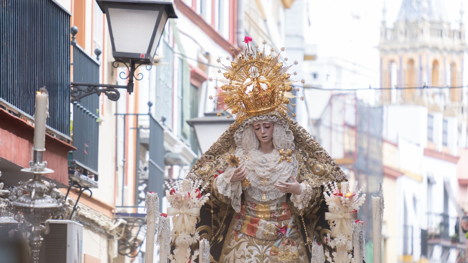 El traslado de la Estrella a su capilla, en imágenes