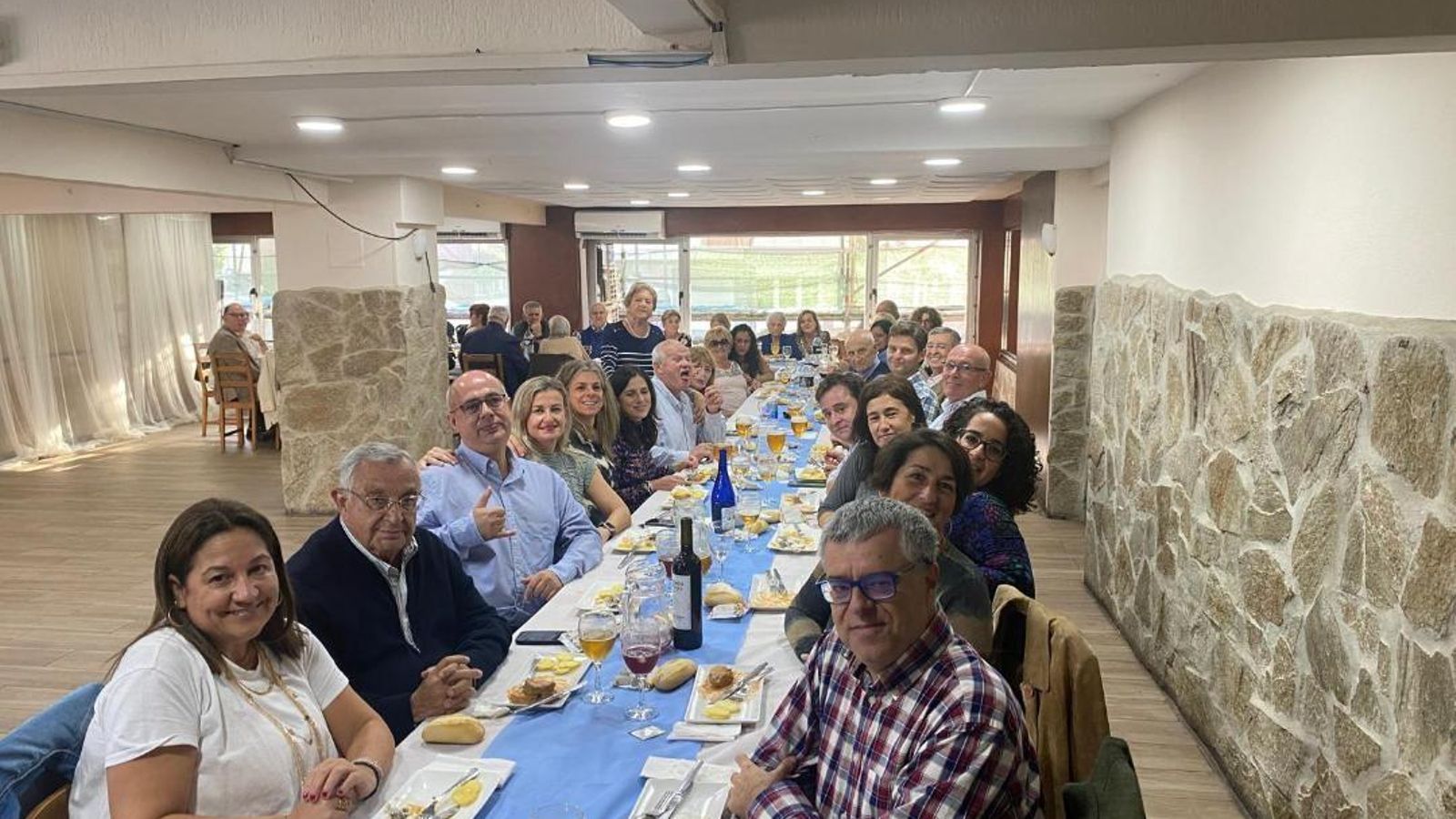 Paco Súnico, José Antonio Saura, Almudena Jiménez, Inés Rosado, Beatriz y Lorenzo Rosa y Margarita Hernández, entre otros. Paco Súnico, José Antonio Saura, Almudena Jiménez, Inés Rosado, Beatriz y Lorenzo Rosa y Margarita Hernández, entre otros.