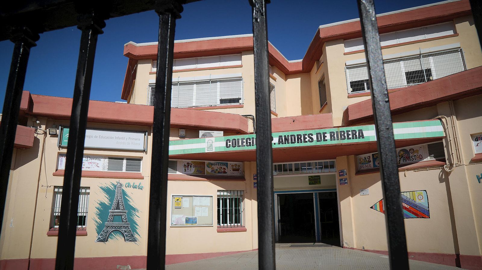 Una imagen del colegio Andrés de Ribera.