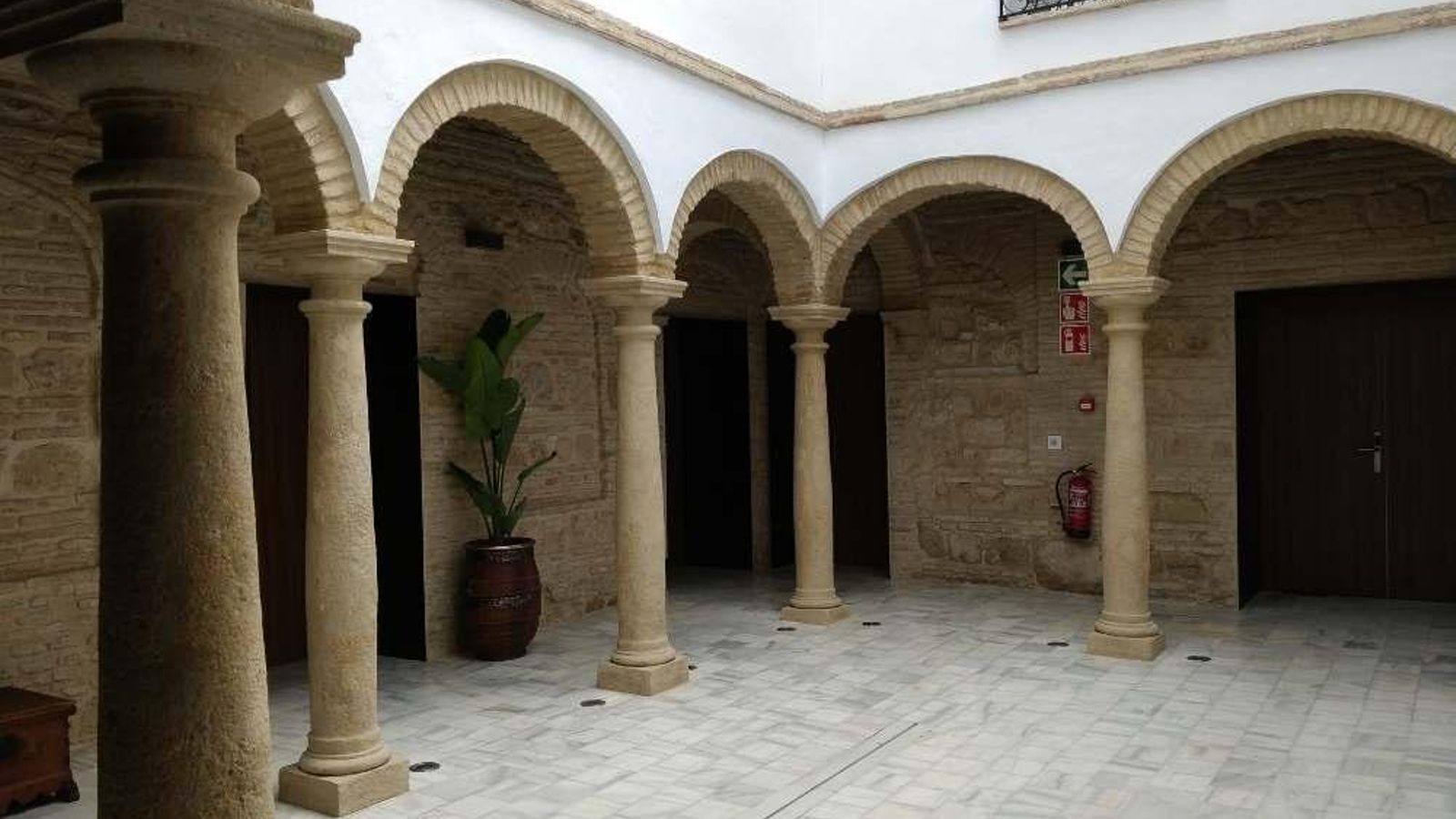 Se trata de un edificio protegido, que forma parte del casco histórico de Córdoba