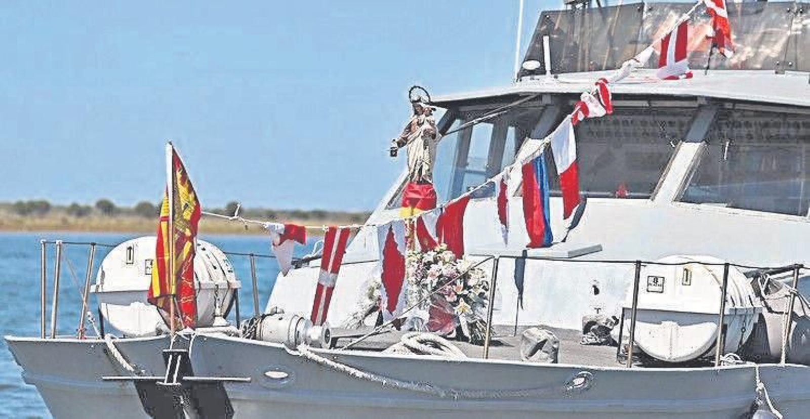 La Virgen  del Carmen de la Comandancia de Marina en la Ría de Huelva.