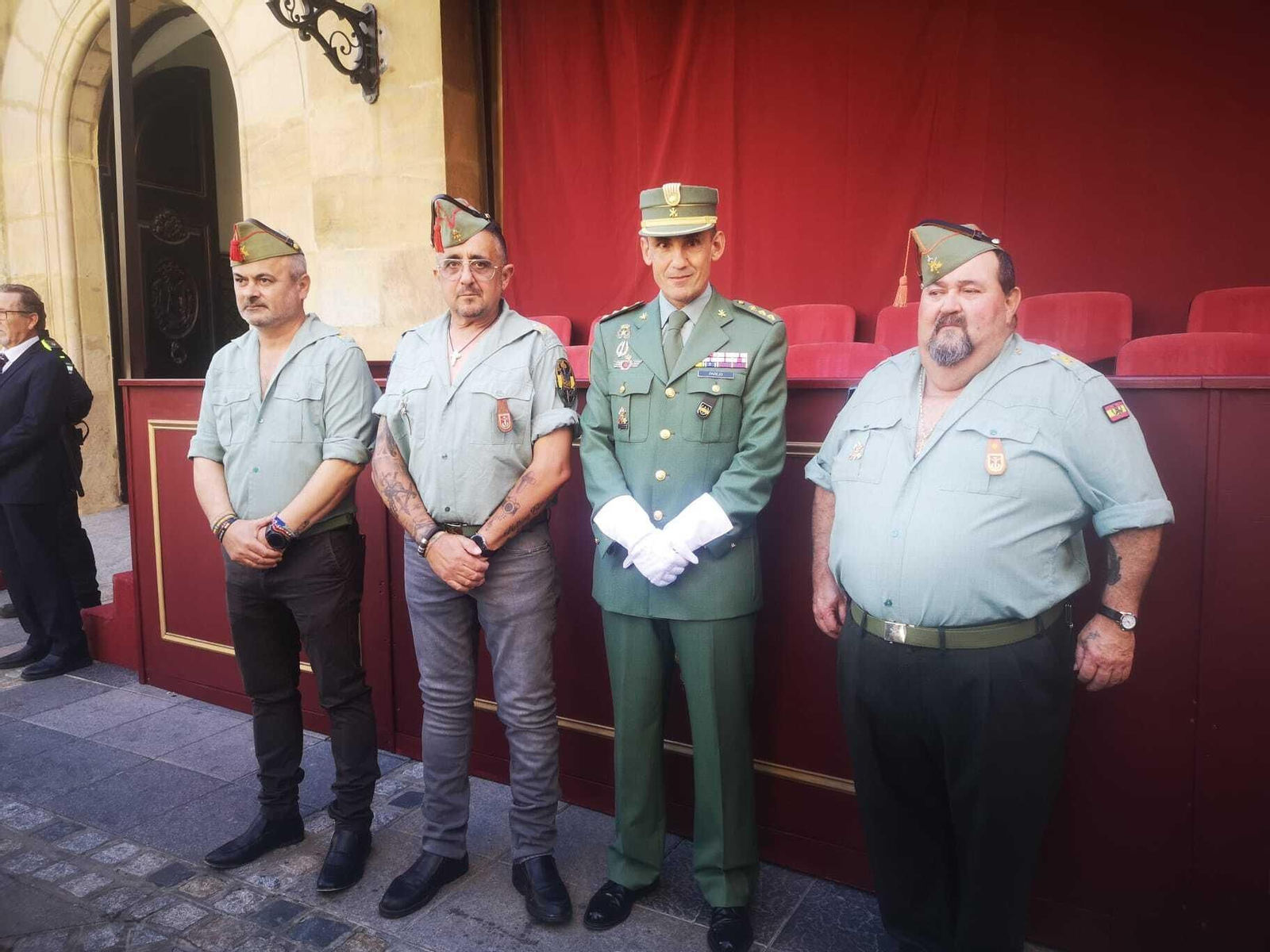 Fotos del Lunes Santo en Algeciras: Desfile de La Legión