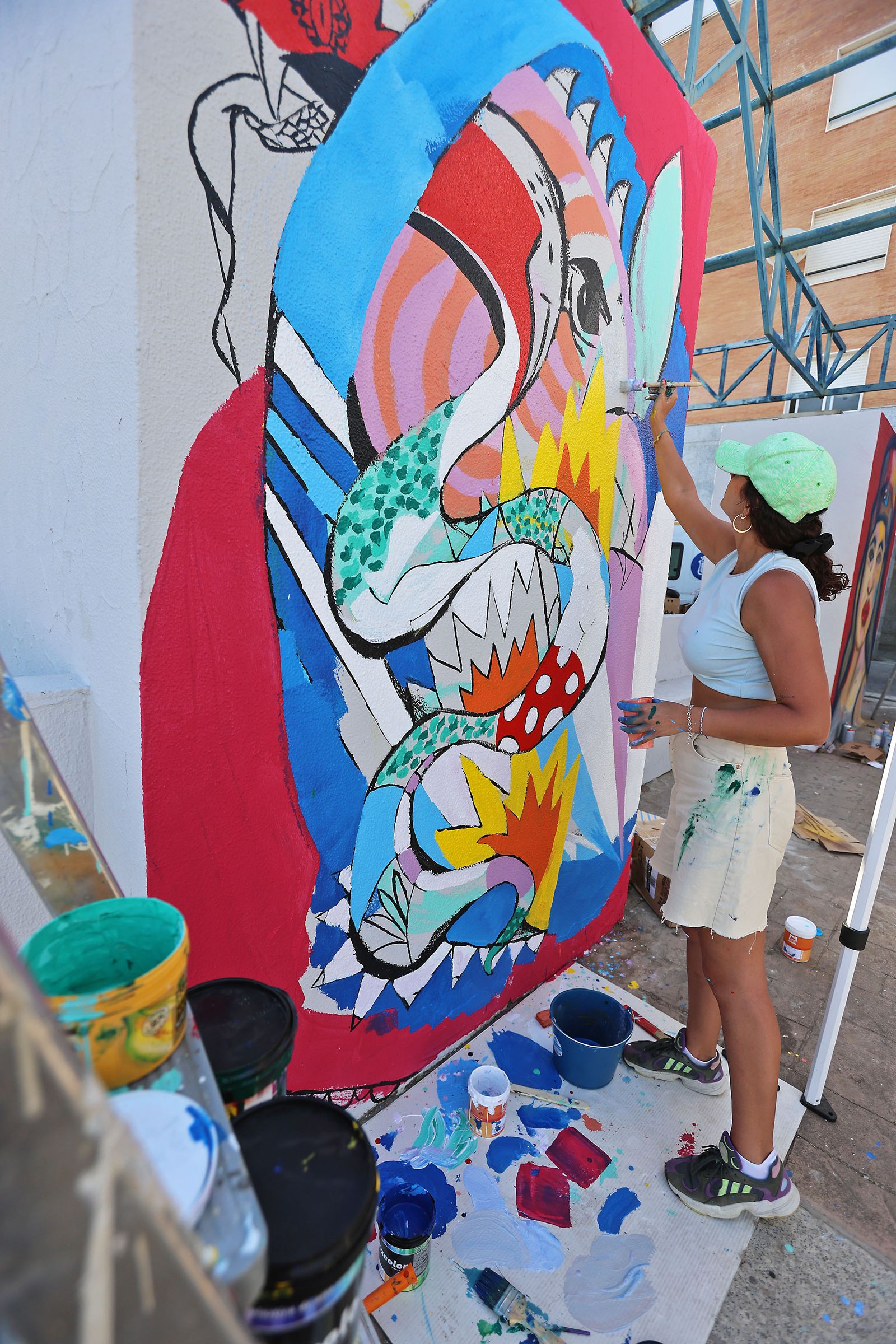 Imágenes de la muestra de arte urbano en la Plaza del Titan de Huelva