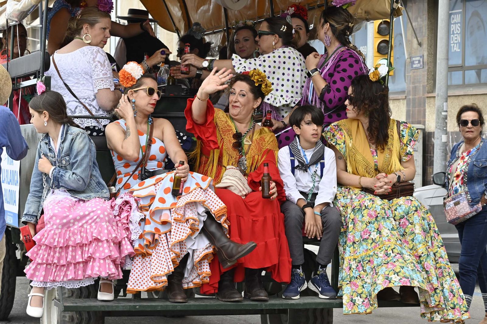 Imágenes de los carros de la Hermandad del Rocío de Huelva