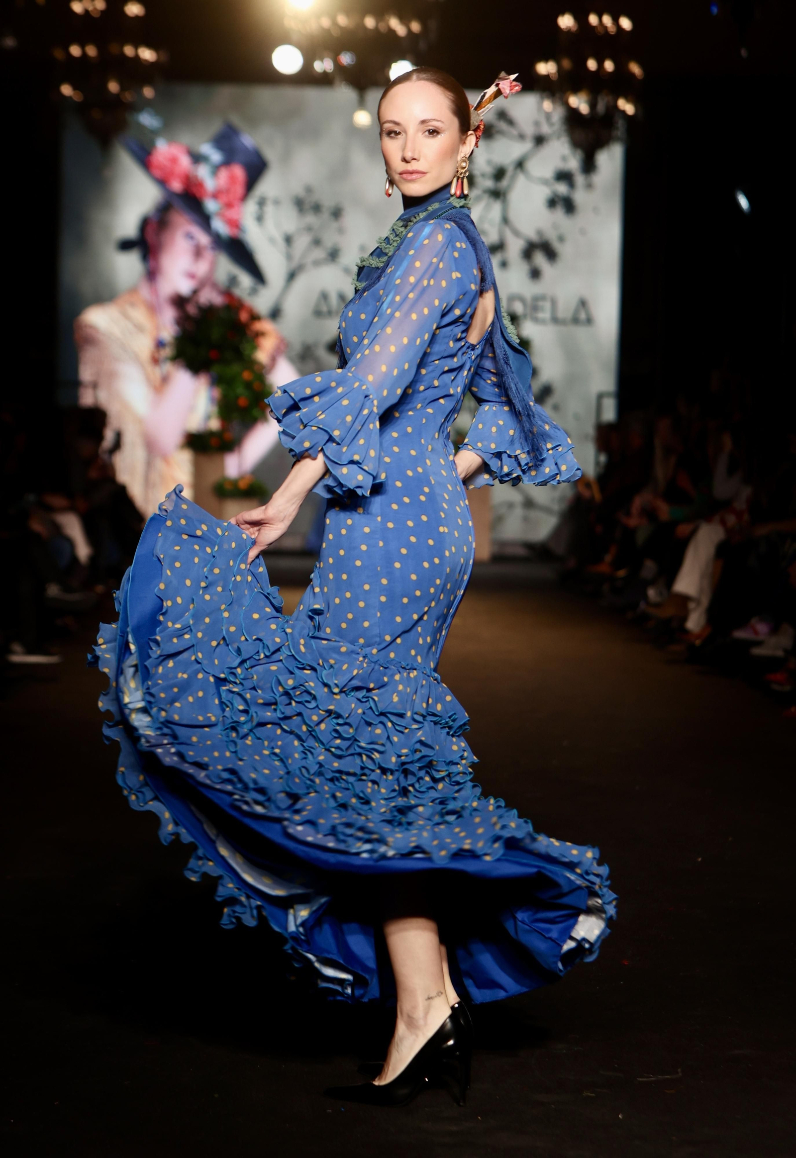 Desfile de Angela y Adela de We Love Flamenco 2024, todas las fotos