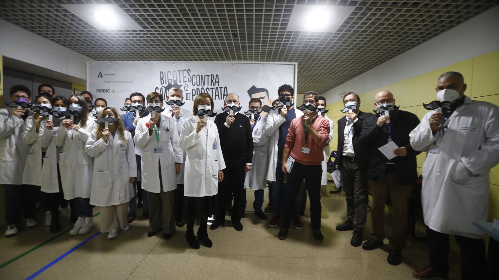 Presentación de la campaña 'Movember' en el Hospital de Reina Sofía
