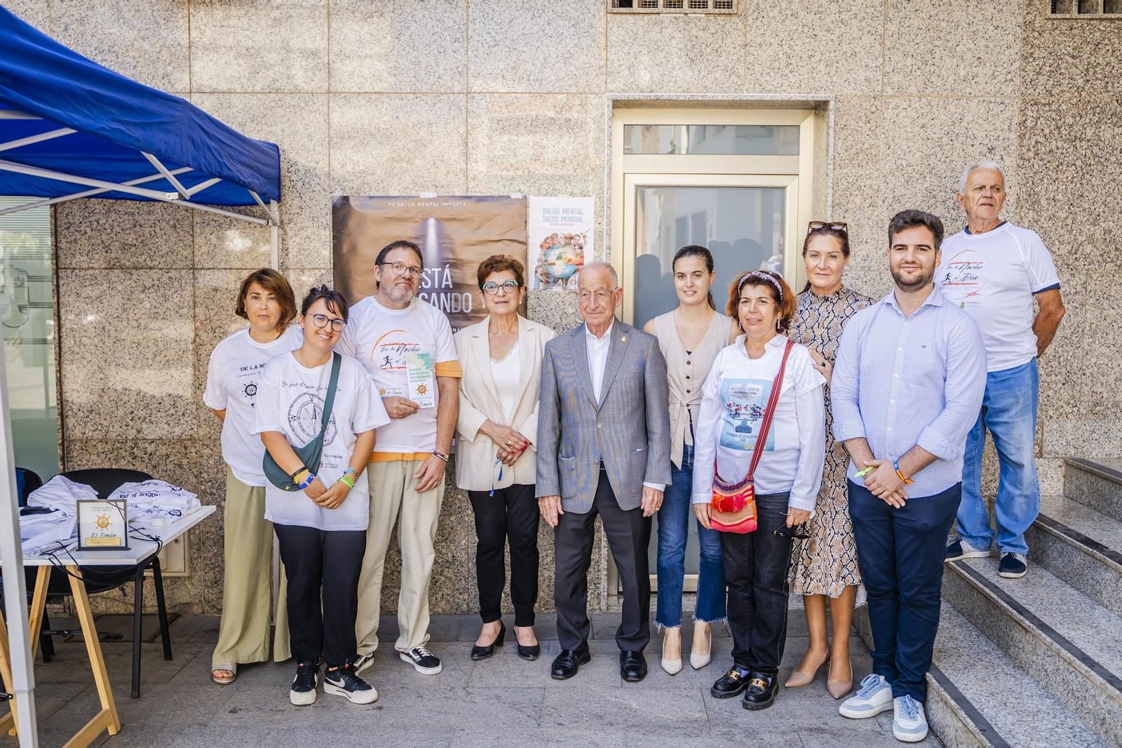 Roquetas de Mar recibe a la asociación El Timón por el Día Mundial de la Salud Mental