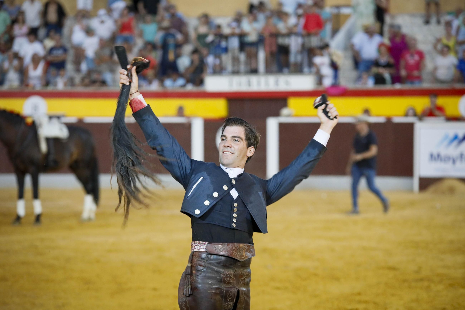 Corrida de toros Berja con un toro indultado, en imágenes