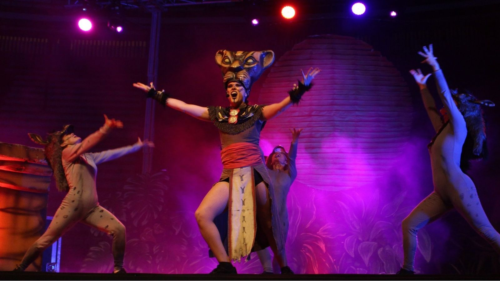 'El Rey León, El Tributo'