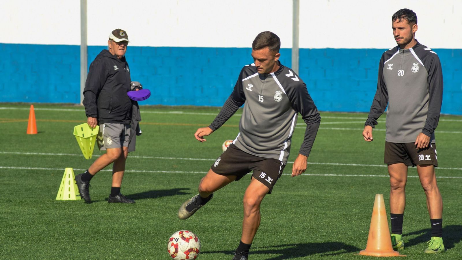 El defensa Diego Domínguez, durante un entrenamiento
