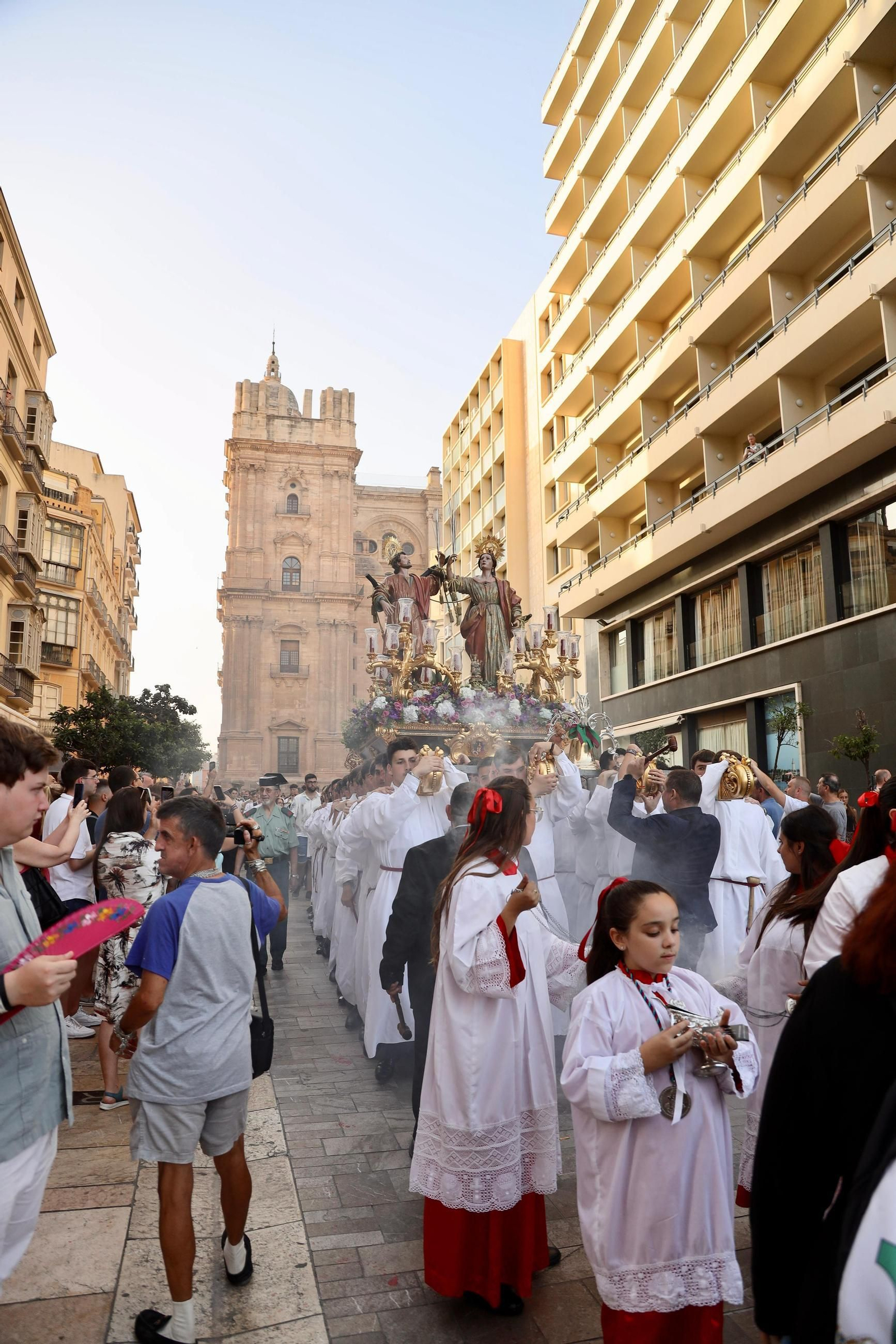 La procesión de los Santos Patronos de Málaga, en fotos
