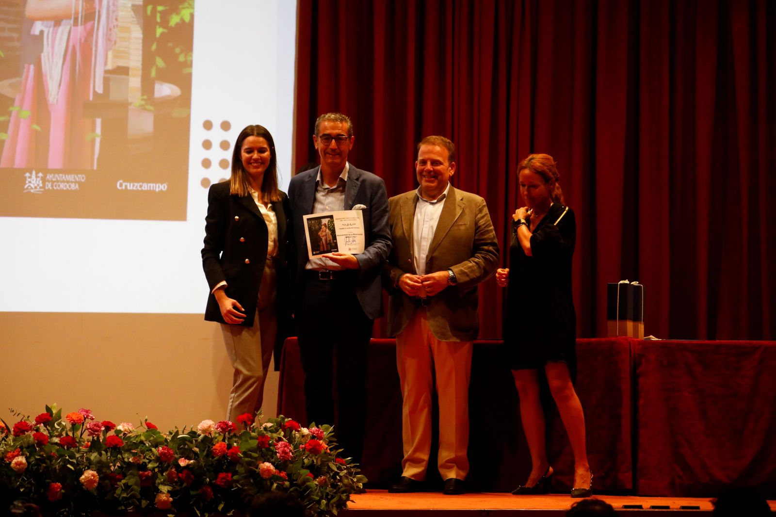 La entrega de premios a los ganadores del Mayo Festivo de Córdoba, en imágenes