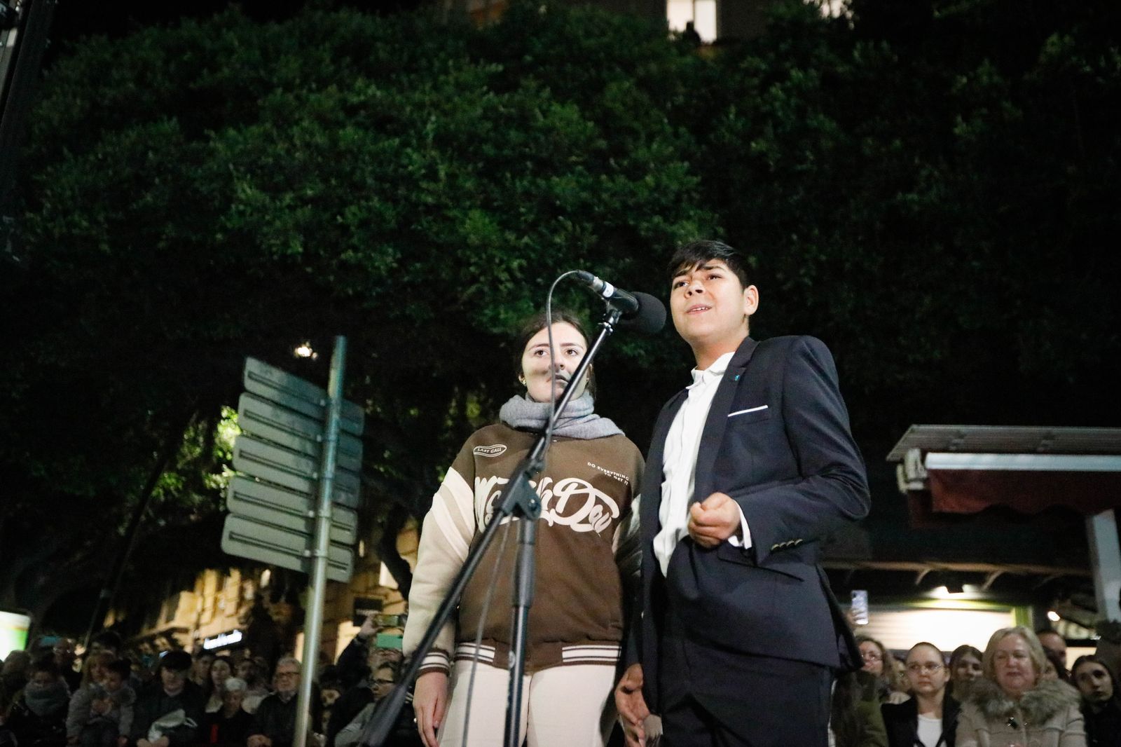 La procesión del Encuentro, en imágenes