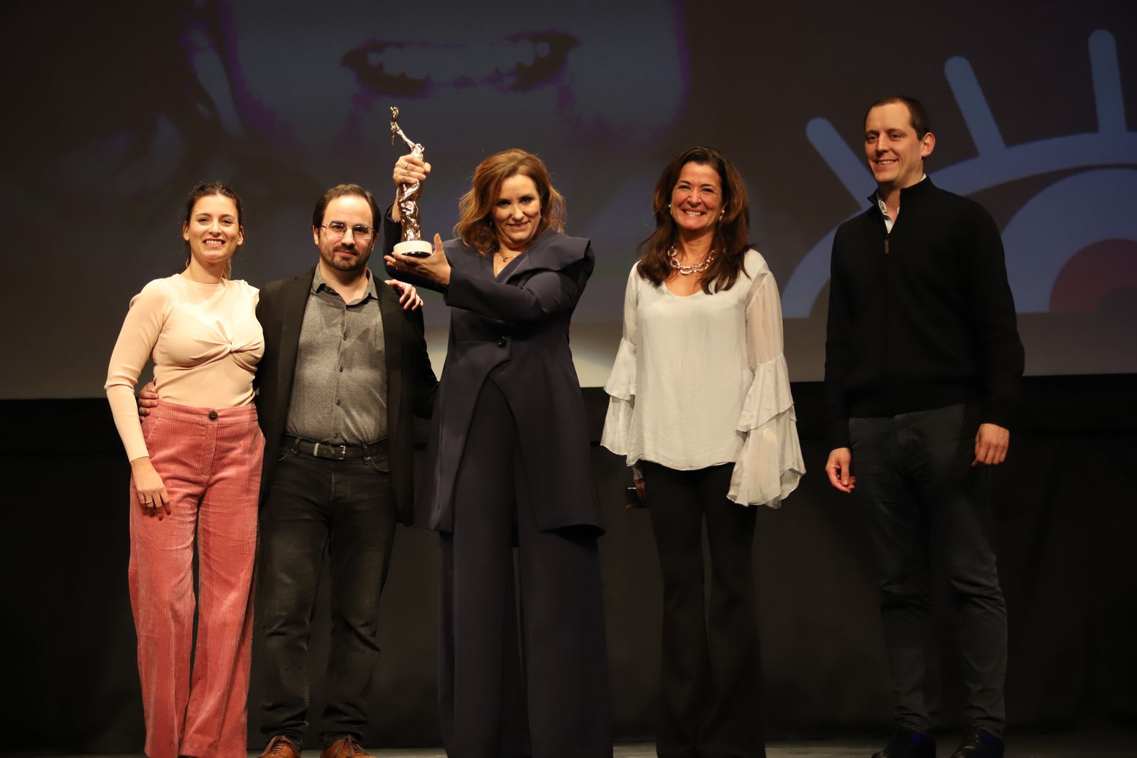 Imágenes de la entrega del premio Luz a  Marta Velasco en el Festival de Cine Iberoamericano de Huelva