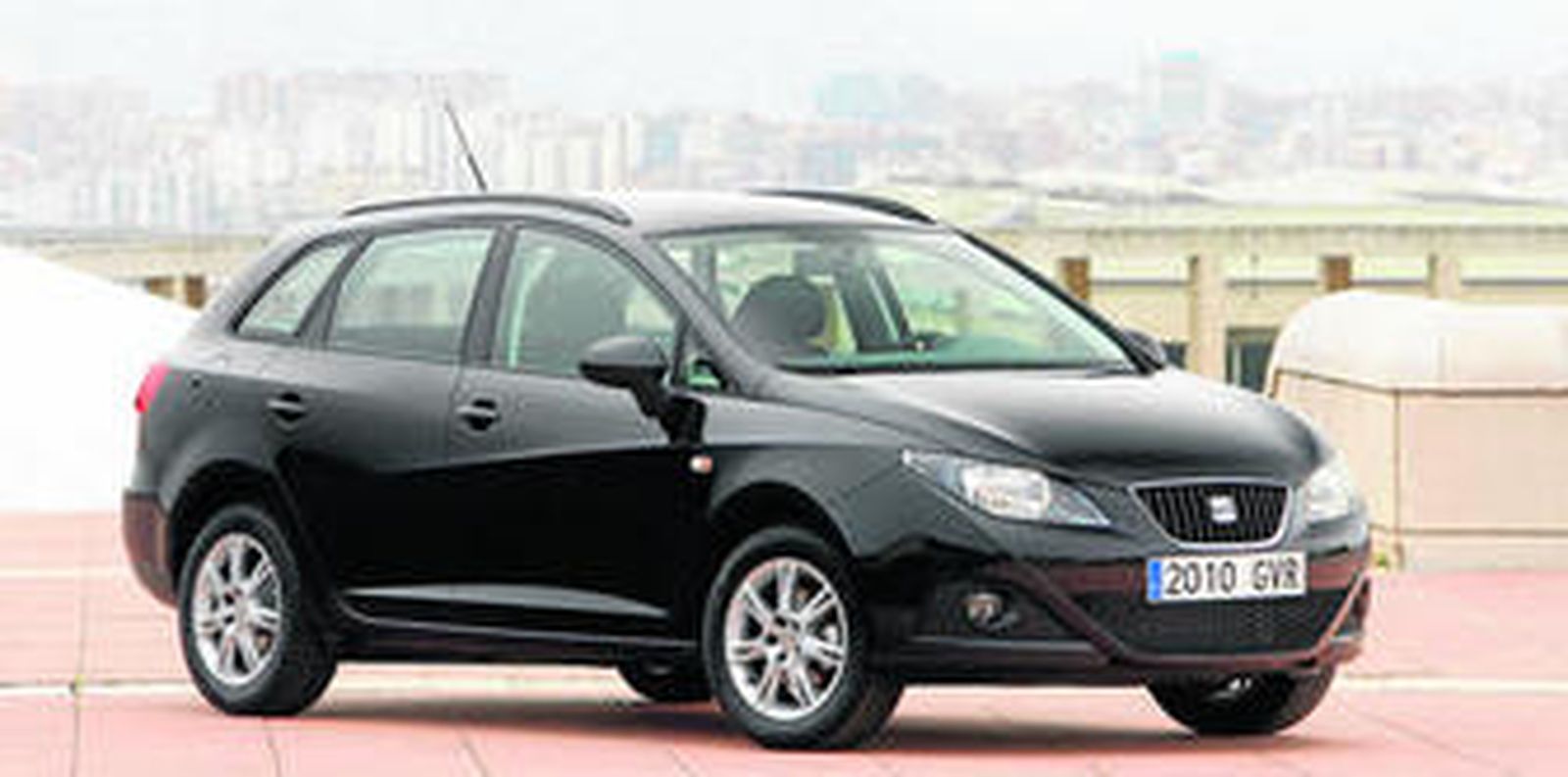 El equipamiento de las versiones Reference, Style y Sport logran que el Ibiza ST sea una opción preferente en el segmento de los familiares pequeños.