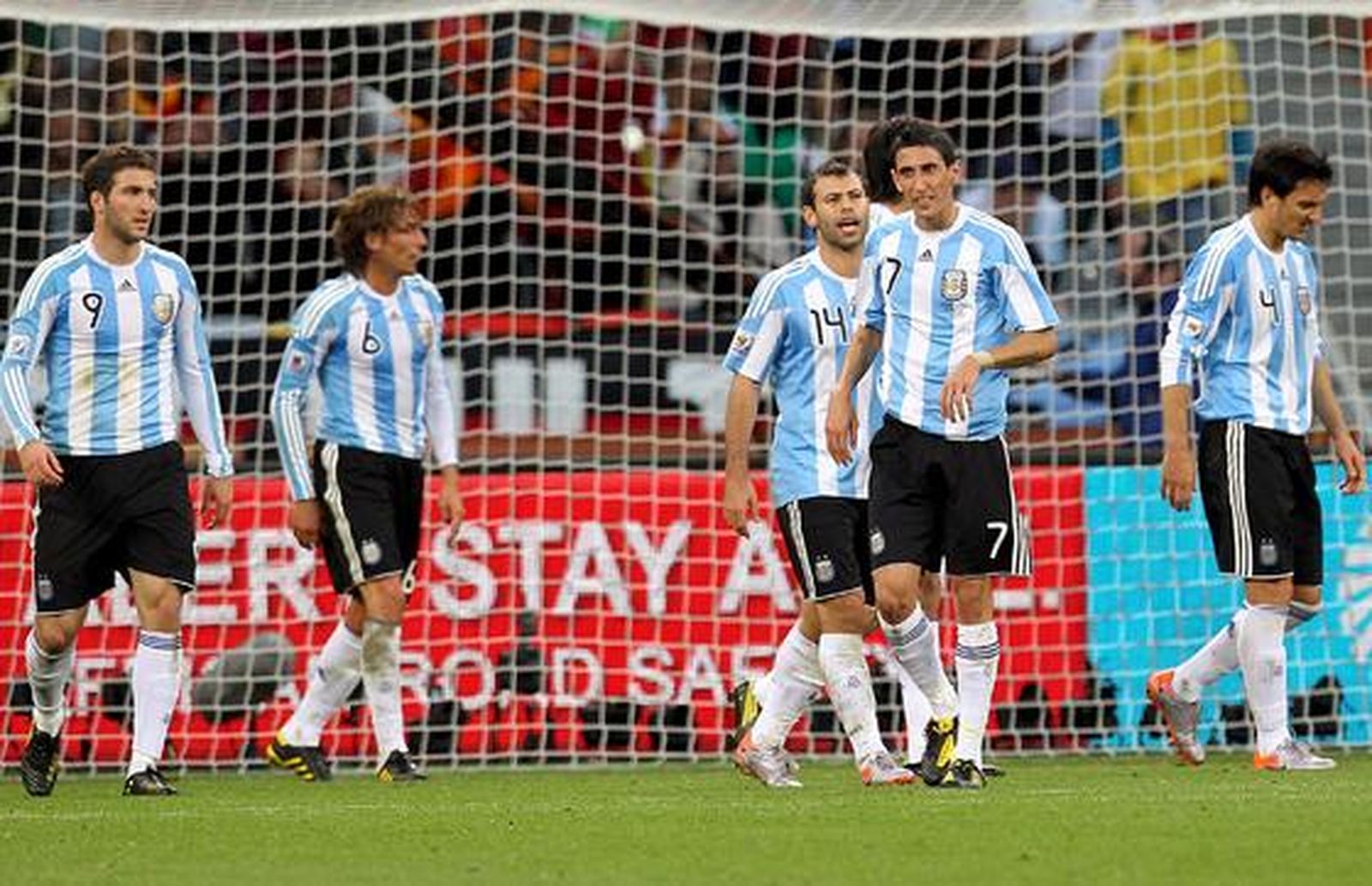 Alemania pone en evidencia a Argetina y obtiene el pase a semifinales. / EFE