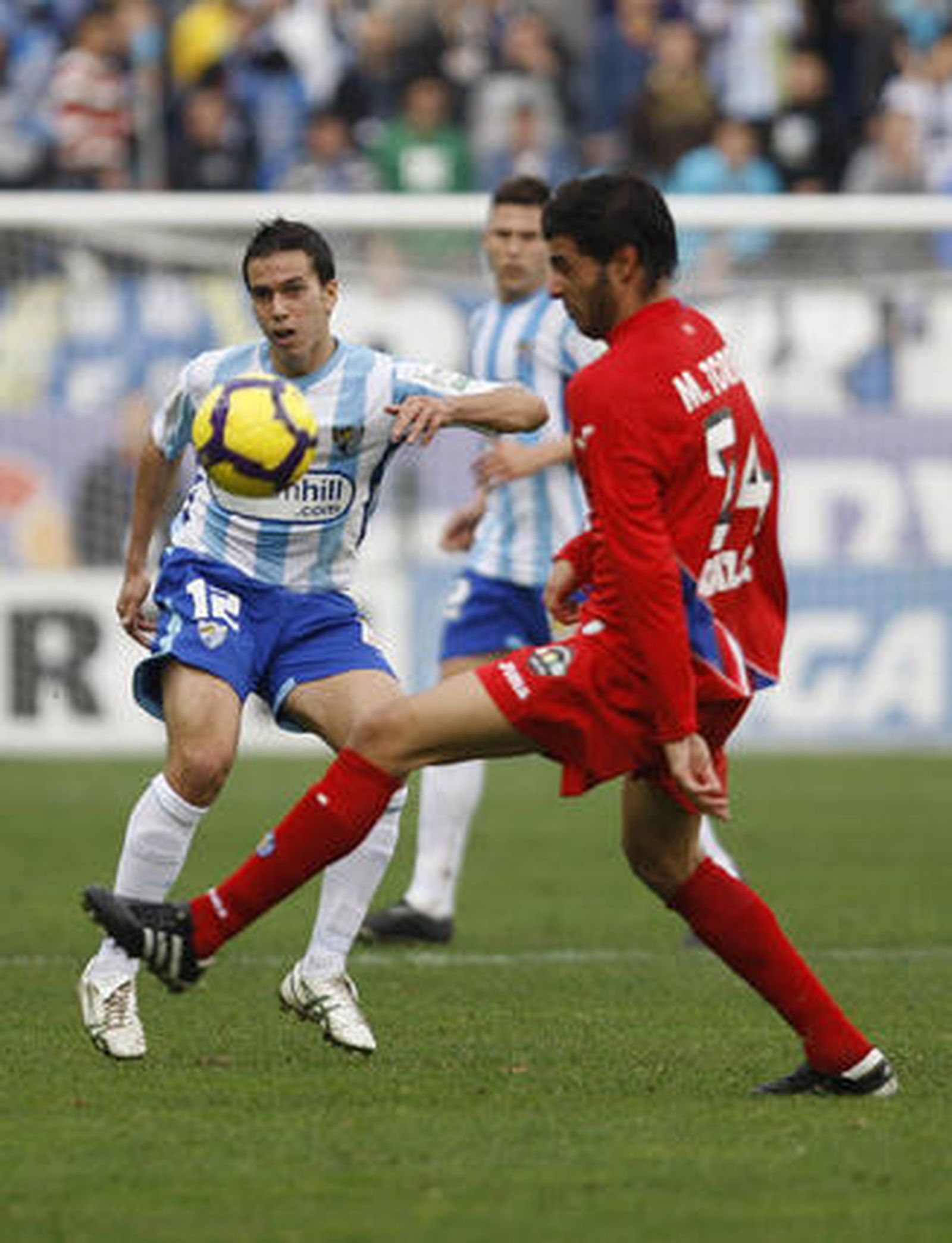 El Málaga respira tras su victoria en Liga ante el Getafe. / Sergio Camacho