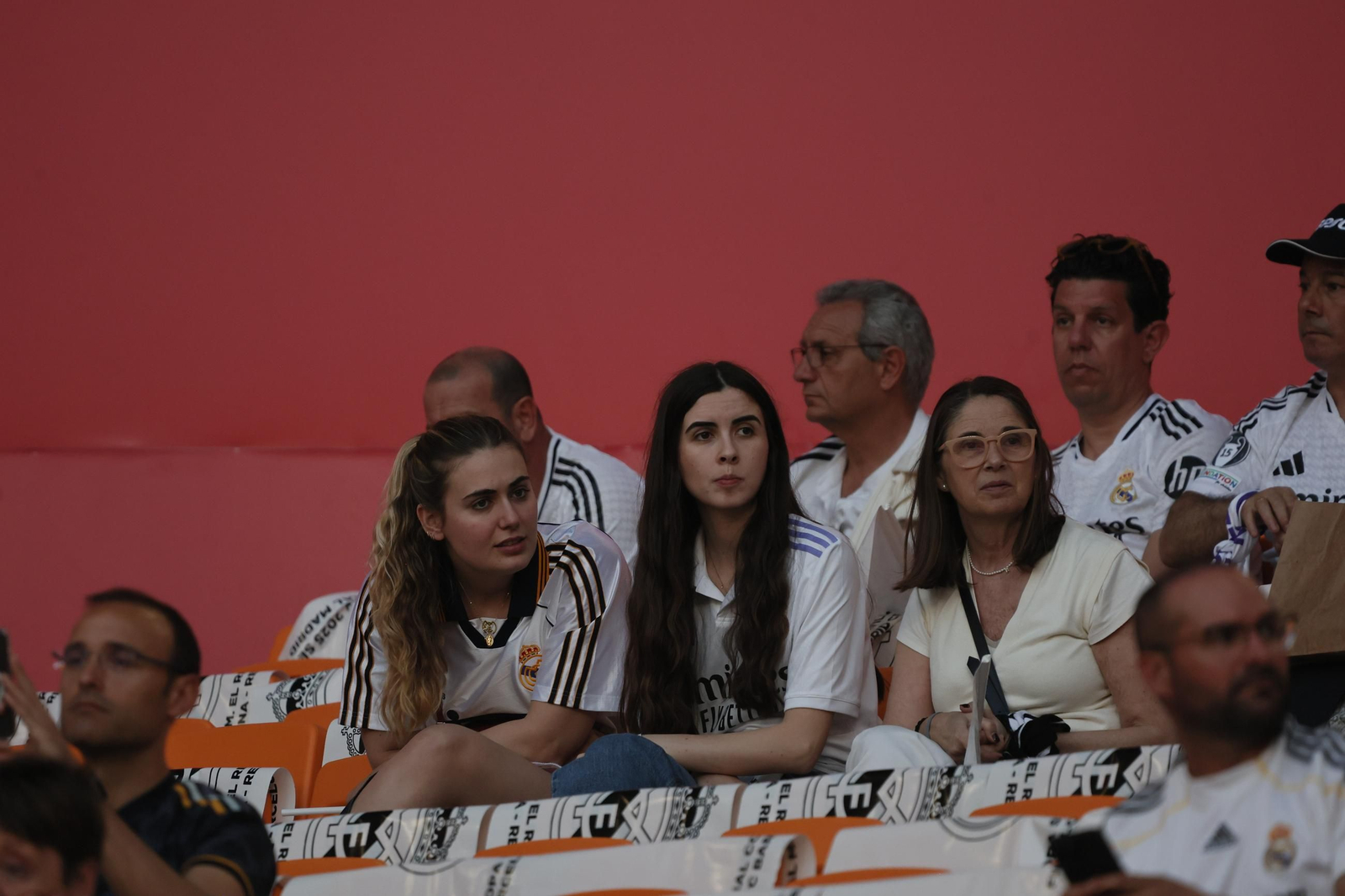 Búscate en las gradas de la final de la Copa del Rey 2025 en Sevilla