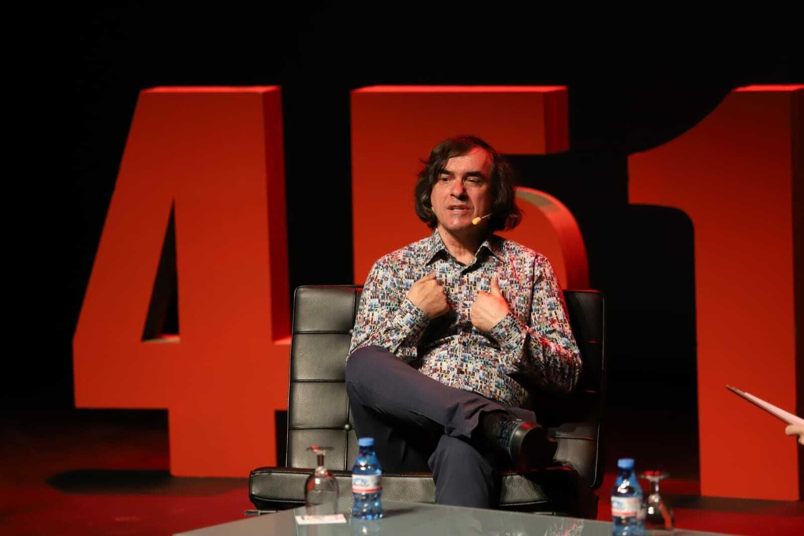 La Noche de los Libros de la Térmica, en fotos