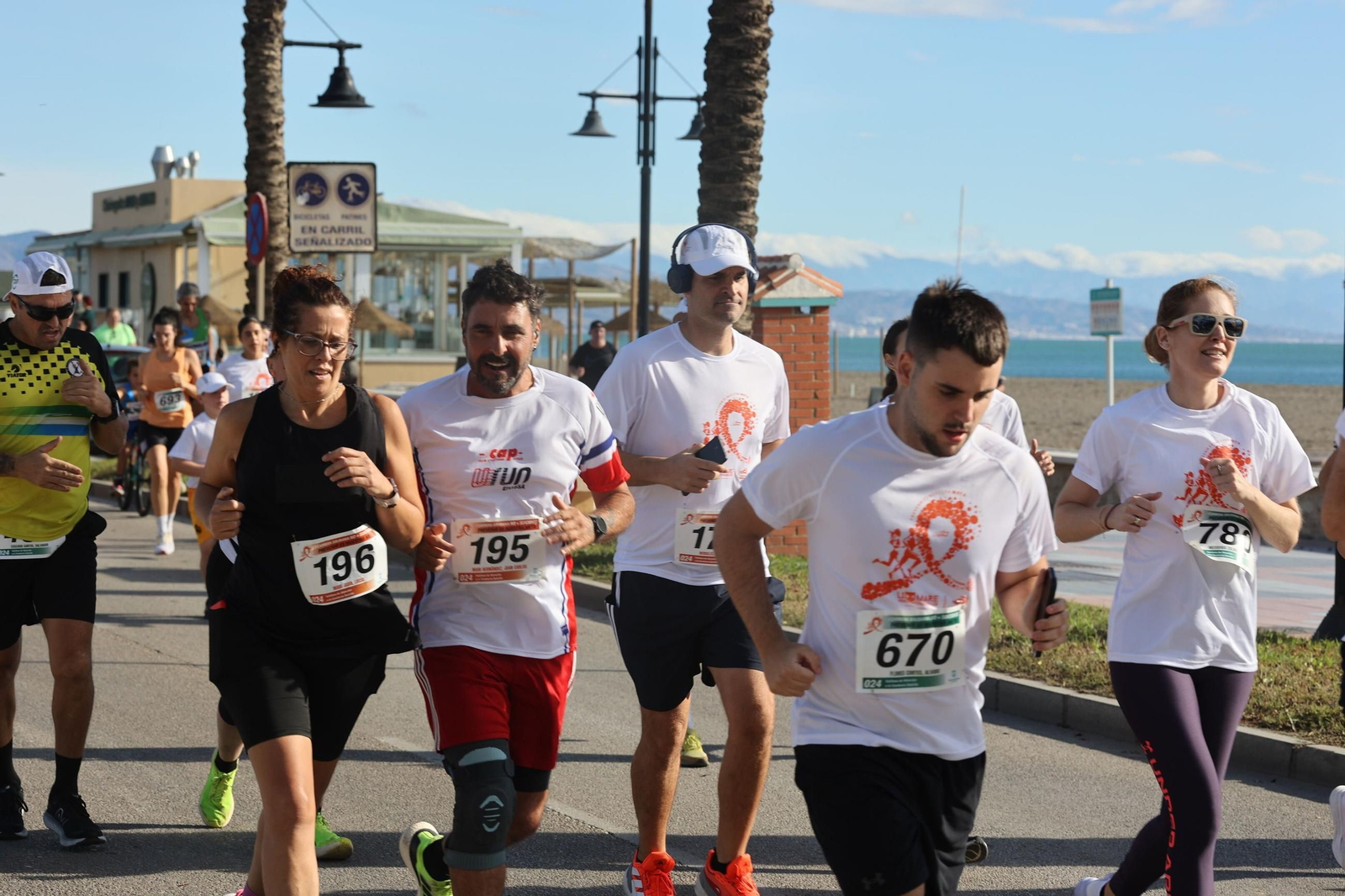 Las fotos de la Carrera Solidaria No Más Suicidios en Torremolinos