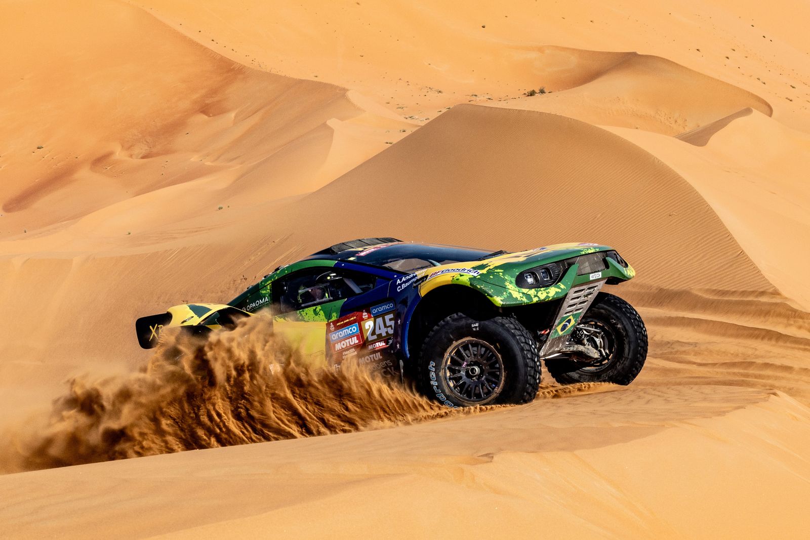 Las mejores fotos del Dakar por las dunas