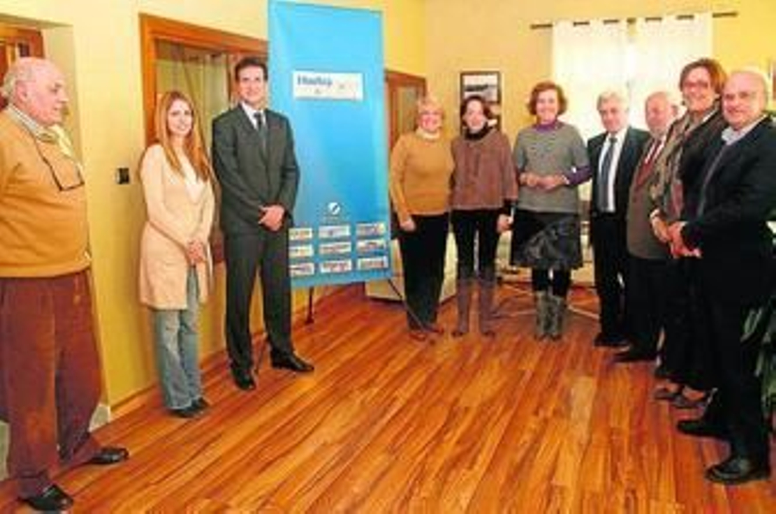 Los miembros del jurado poco antes de iniciar las deliberaciones en la sede del periódico.