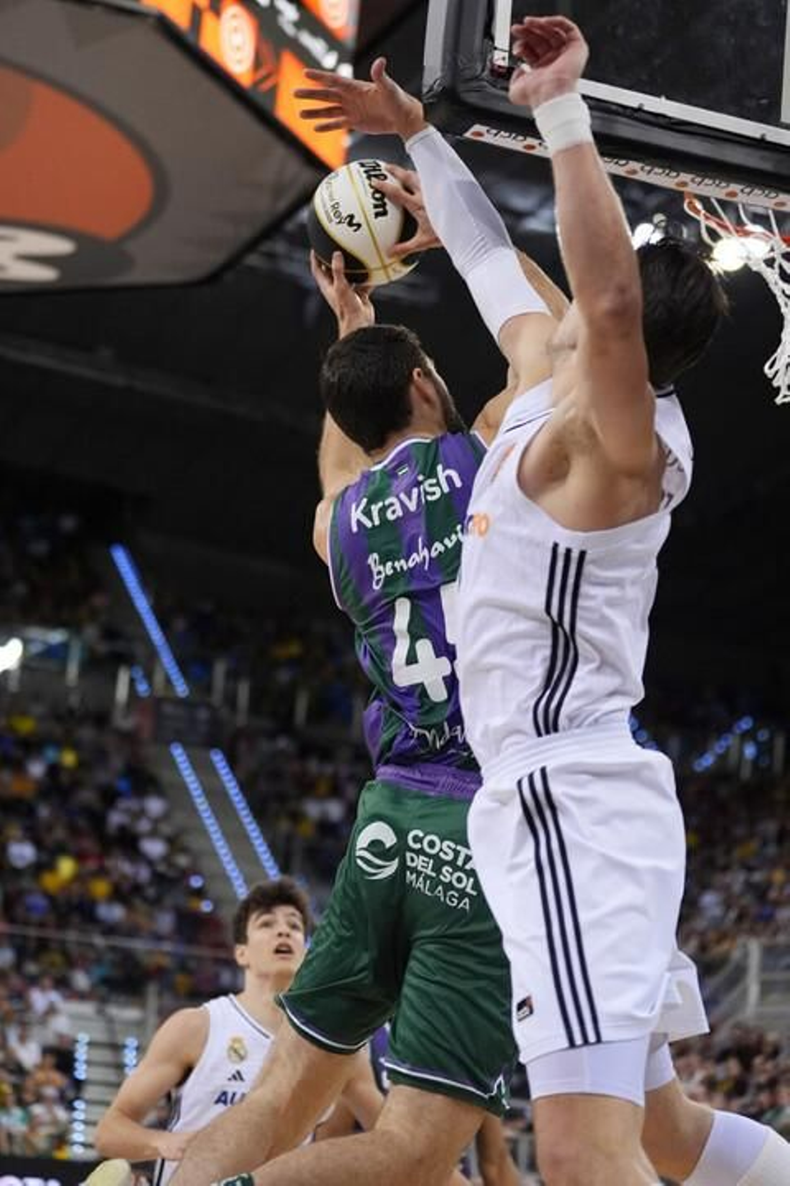 El Unicaja, campeón de Copa: Todas las imágenes del partido, la fiesta y la llegada a Málaga